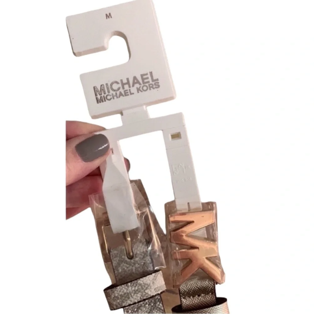 Michael Kors Two For One Belt Set L/XL - Picture 2 of 10
